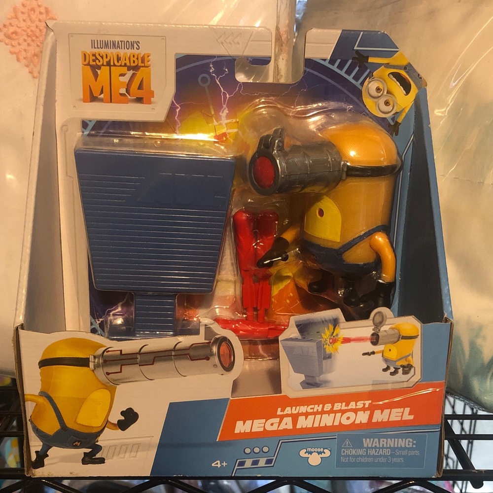 Despicable Me 4 Mega Minion Mel Toy - Yellow and Blue